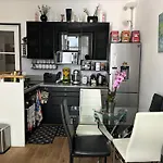 Paris, Superbe Appartement Tres Calme
